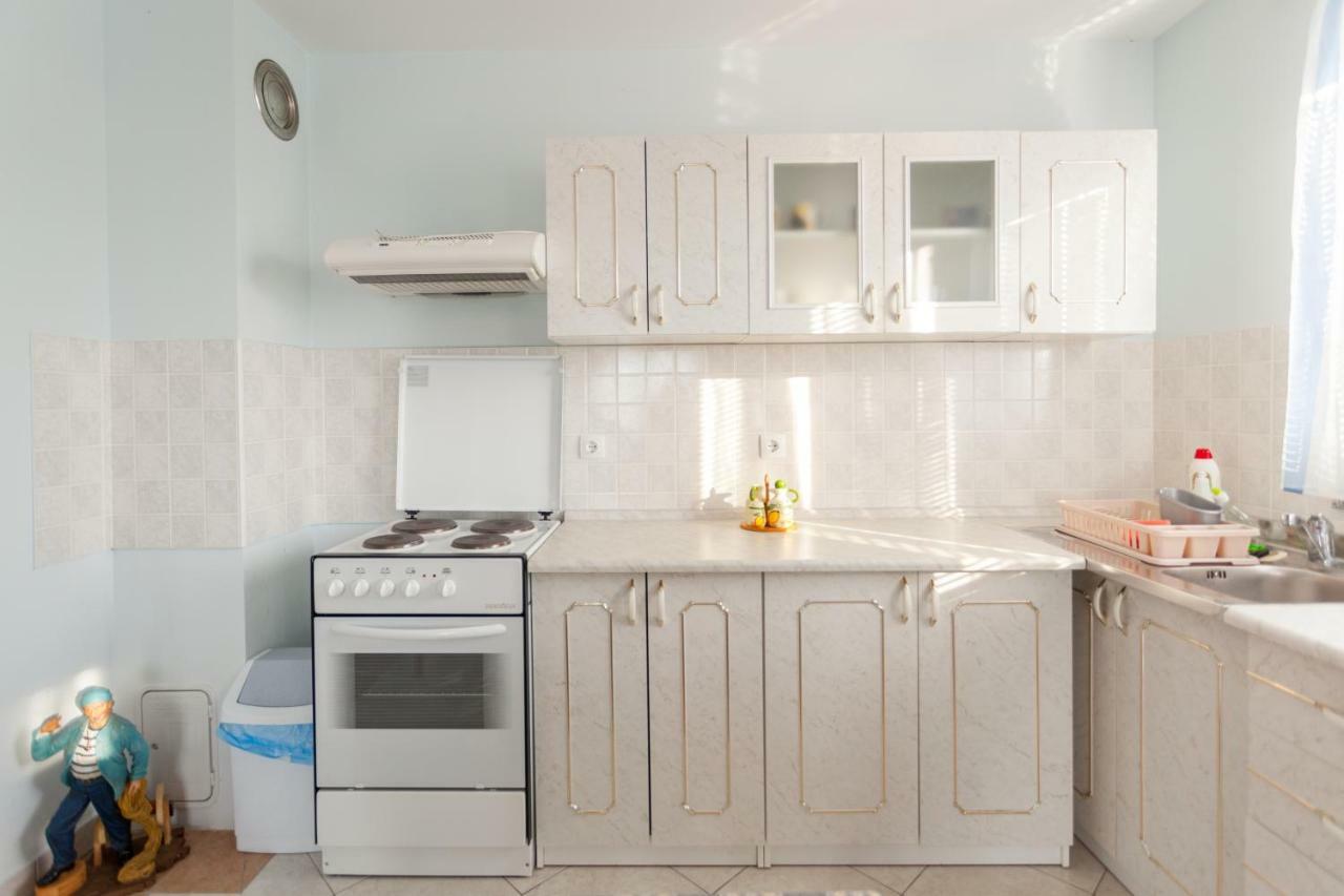 Apartments Jadranka Малинска Экстерьер фото